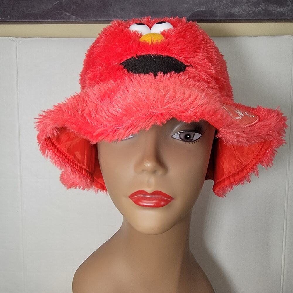 Sesame Street Live Red Elmo Faux Fur Bucket Hat - Picture 2 of 9